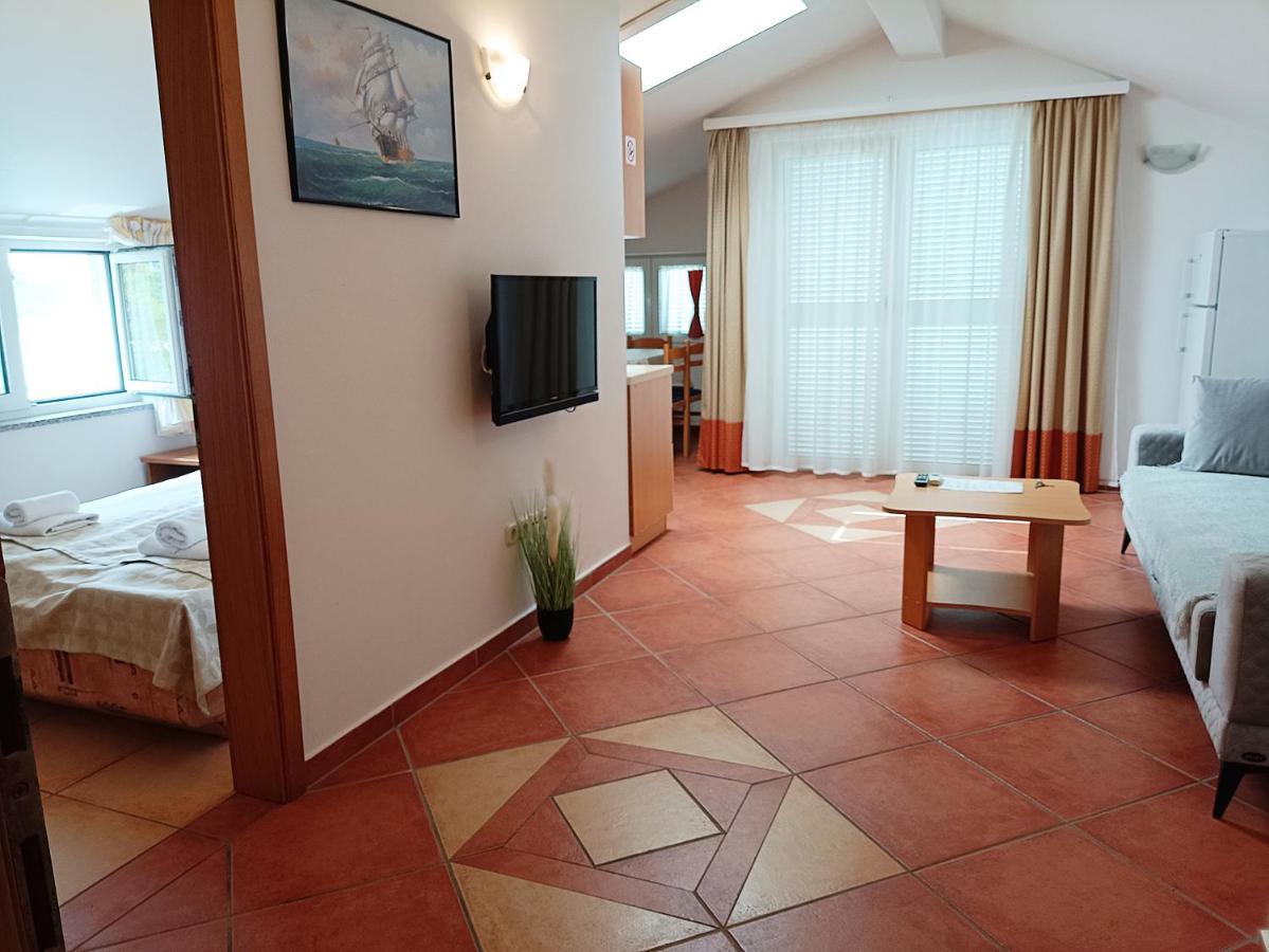 Villa Bionda Malinska Zewnętrze zdjęcie